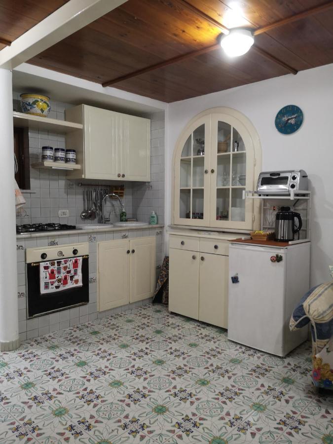 Appartement Al Limone à Lipari  Extérieur photo